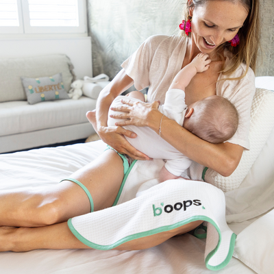 <tc>The b'oops nursing towel</tc>